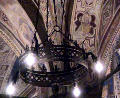 Lampadario in ferro battuto della Chiesa di Orsanmichele - Firenze