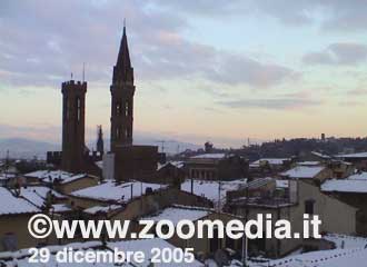 Neve sui tetti di Firenze 